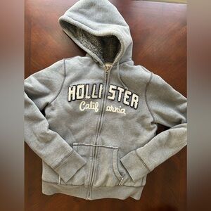 Hollister Gray Sherpa-Lined Zip Hoodie size L
